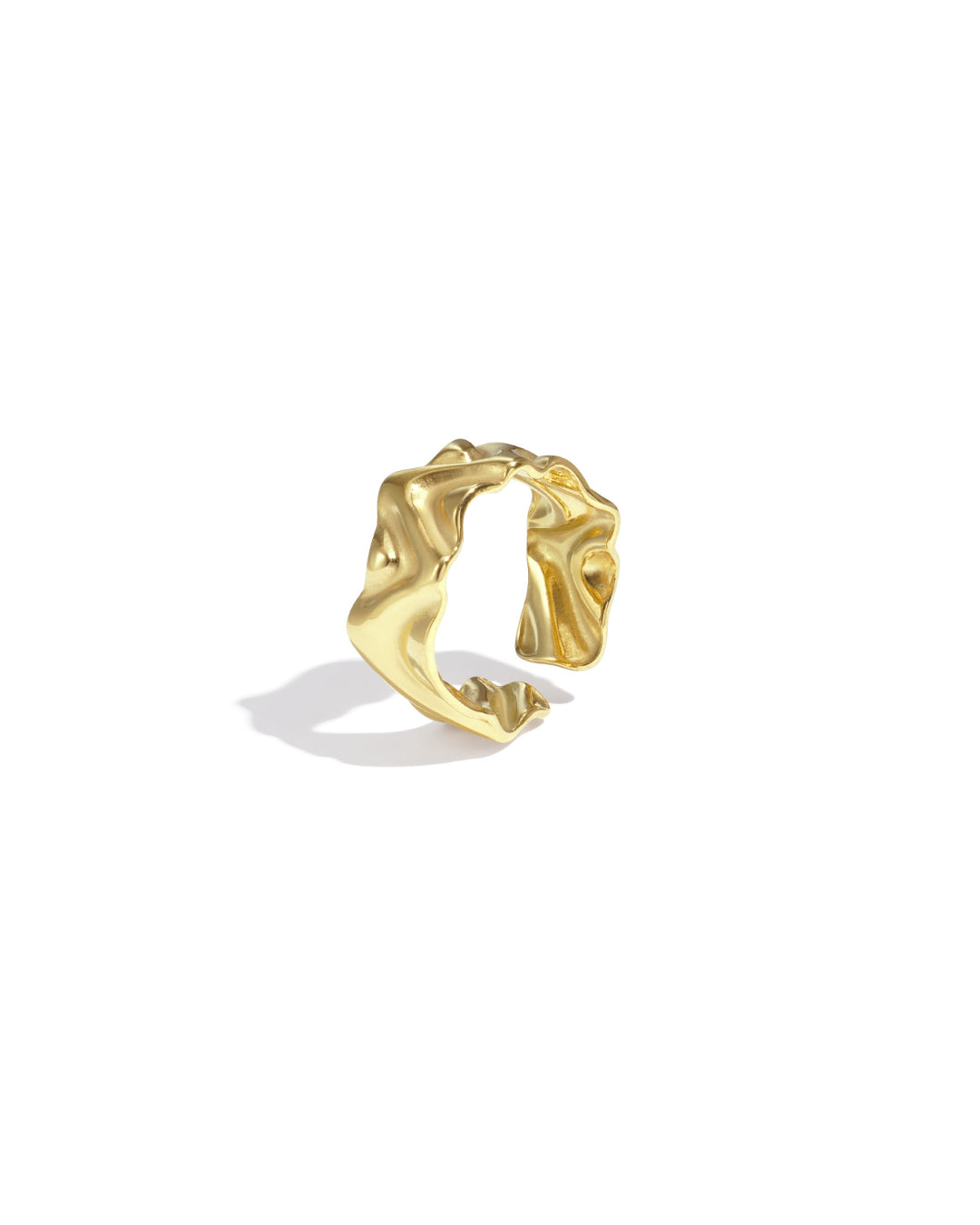 Produktbillede af Amora ring i guld. Fra BySofieSønderby