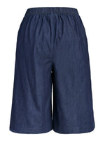 Produktbillede af blå DEBBY shorts. Set bagfra. Fra BySofieSønderby