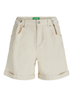 Produktfoto af DORA shorts, beige på hvid baggrund - fra BySofieSønderby
