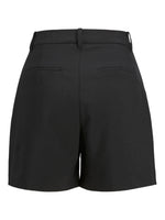 Produktbillede af sorte ELLIS shorts. Set bagfra. Fra BySofieSønderby