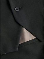 Detaljebillede af sort ELLIS top. Fra BySofieSønderby