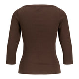 Produktbillede af brun FIFI boatneck top med 3/4 ærmer. Set bagfra. Fra BySofieSønderby