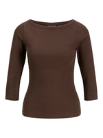 Produktbillede af brun FIFI boatneck top med 3/4 ærmer. Set forfra. Fra BySofieSønderby