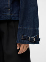 Detaljebillede af navy FLO skjorte. BySofieSønderby.