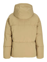 Produktbillede af GALAXY jakke i beige. Set bagfra. Fra BySofieSønderby