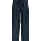 Produktbillede af mørkeblå Gina bukser. Set forfra. Fra BySofieSønderby