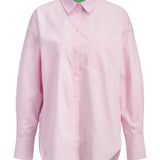 Produktbillede af pink JAMIE skjorte. Set forfra. BySofieSønderby.