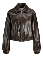 Produktbillede af brun JODY jakke. Set forfra. BySofieSønderby.