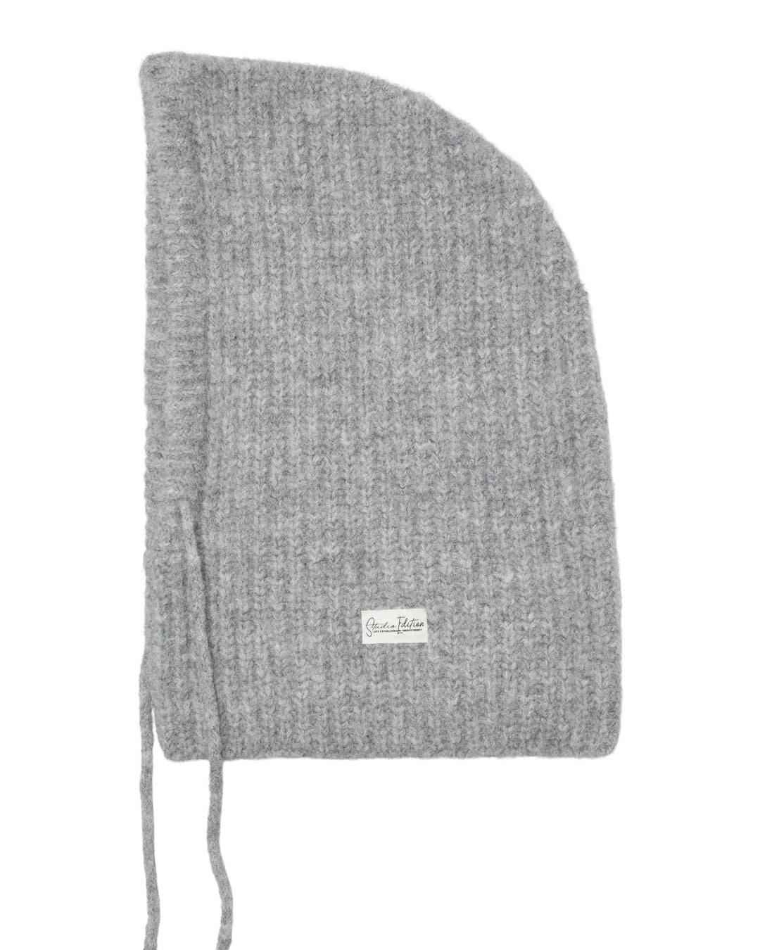 Produktbillede af grå KATHERINE balaclava. Fra BySofieSønderby