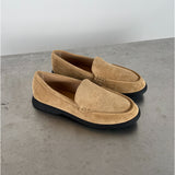 Billede af beige MALAYA loafers. Fra BySofieSønderby