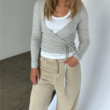 NOELLE wrap bluse, grå