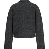 Produktbillede af grå ROSANNA striktrøje med rullekrave, set bagfra. Fra BySofieSønderby.