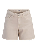 Produktbillede af creme farvede SEVILLE shorts. Set forfra. Fra BySofieSønderby