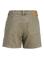 Produktbillede af grønne SEVILLE shorts. Set bagfra. Fra BySofieSønderby