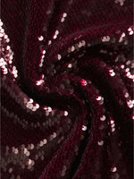 Detaljebillede af bordeaux SIA nederdel med pailletter. Fra BySofieSønderby.