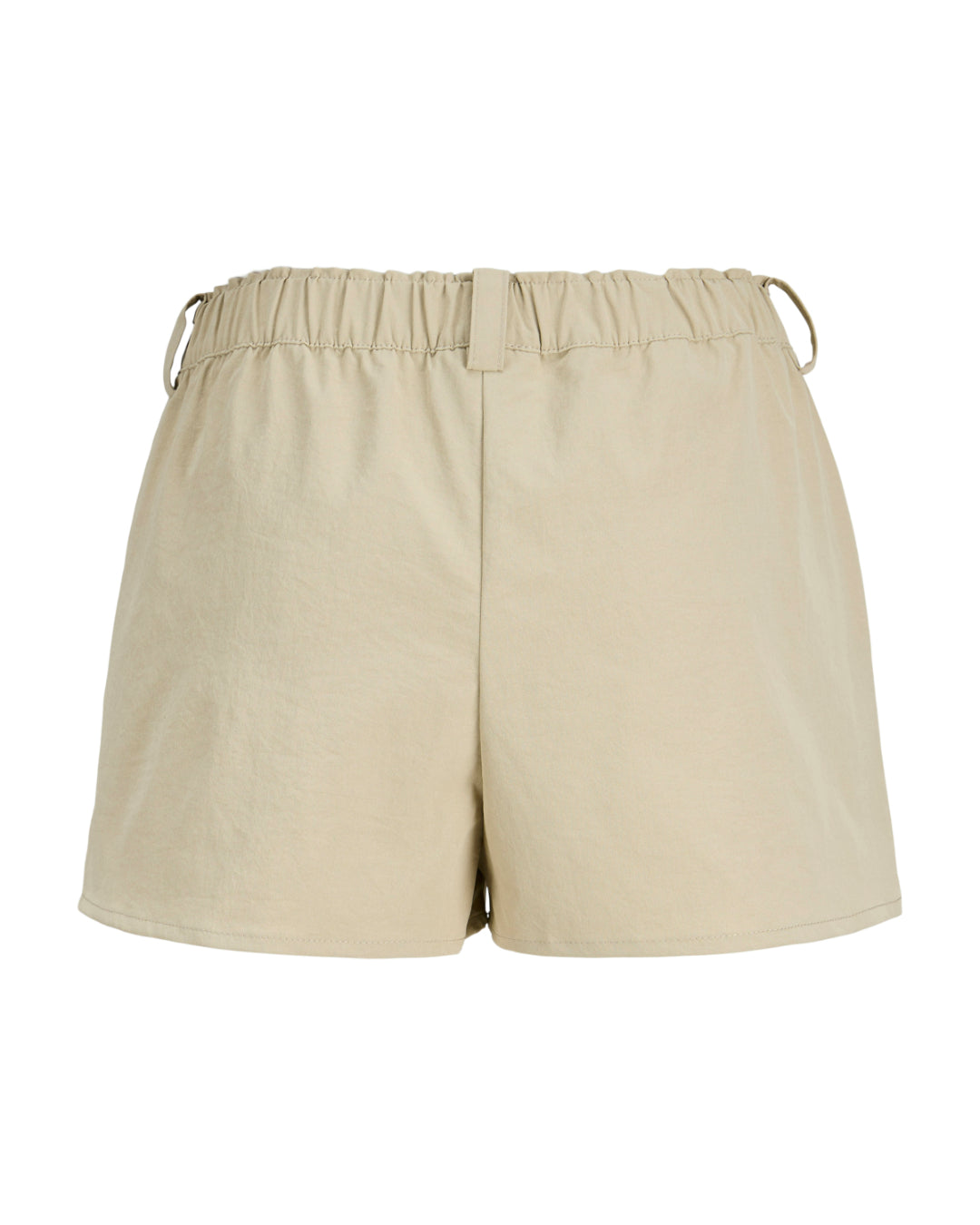 Produktbillede af beige SILJA shorts. Set bagfra. Fra BySofieSønderby