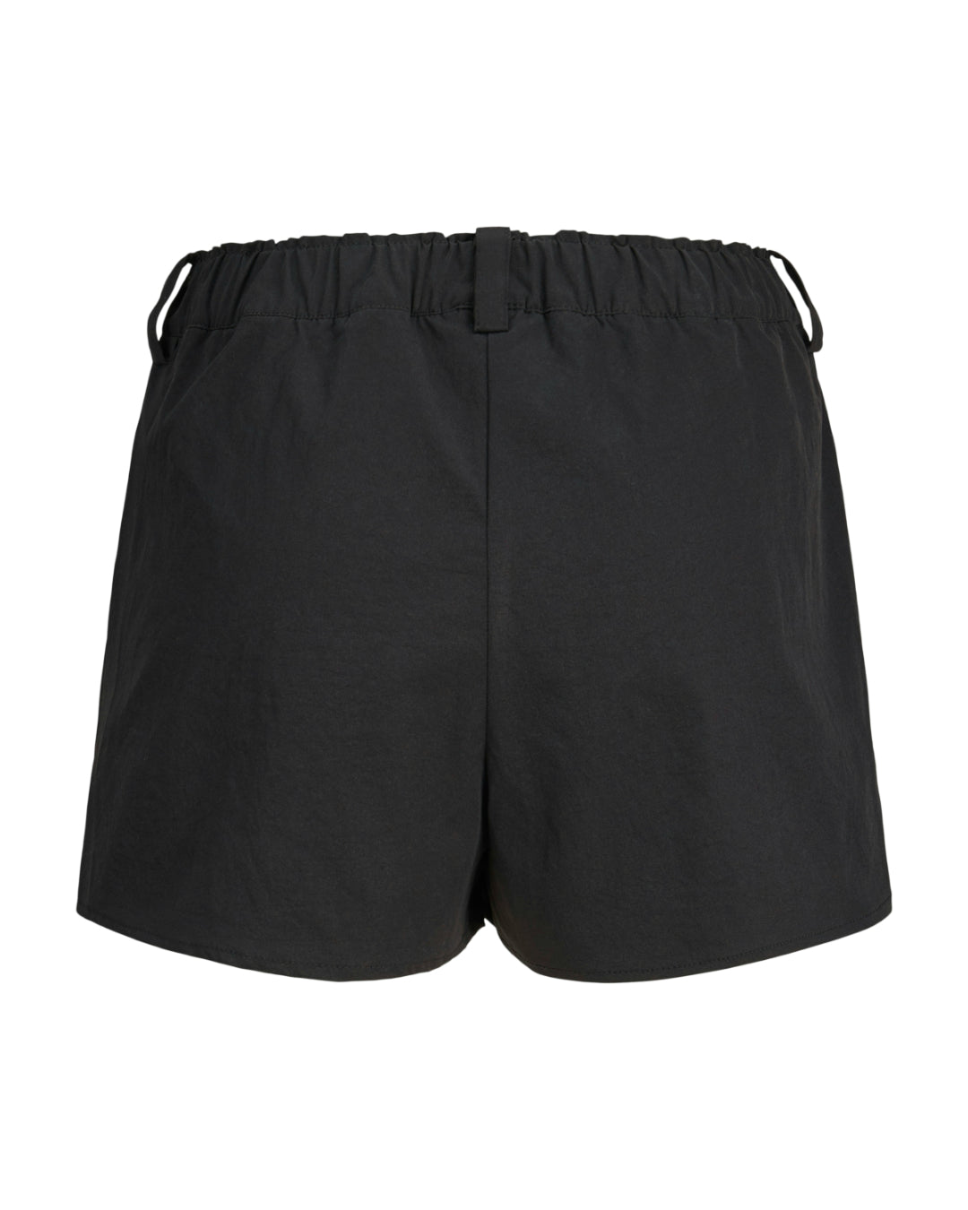 Produktbillede af sorte SILJA shorts. Set bagfra. Fra BySofieSønderby