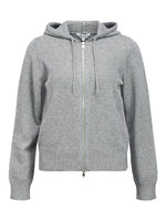 Produktbillede af grå THESS strik ziphoodie. Set forfra. Fra BySofieSønderby.