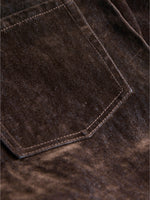 Detaljefoto af brune Tokyo jeans. Fra BySofieSønderby