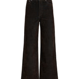 Produktfoto af brune Tokyo jeans på hvid baggrund. Fra BySofieSønderby