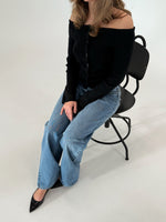 VICTORIA off shoulder bluse sort