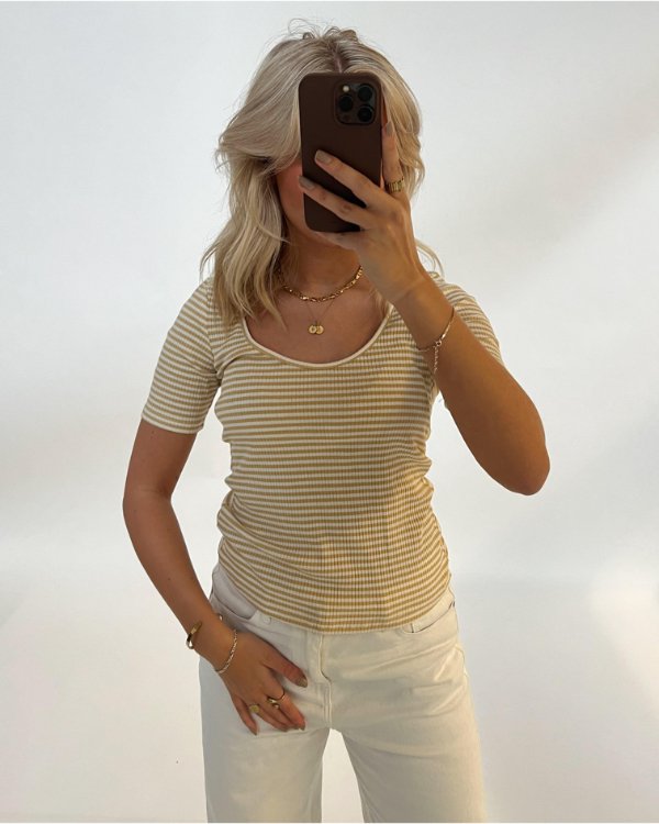 KIA t-shirt, beige